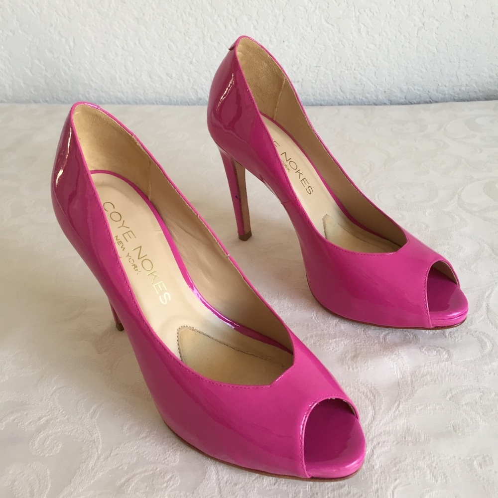 Coye Nokes Mia Peep Toe Platform Pump.fuchsia pink